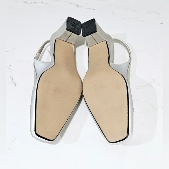 Slingback Pump Heels Jovie Womens Size 8.5 Silver Ballet Toe Bow Front - Picture 6 of 6